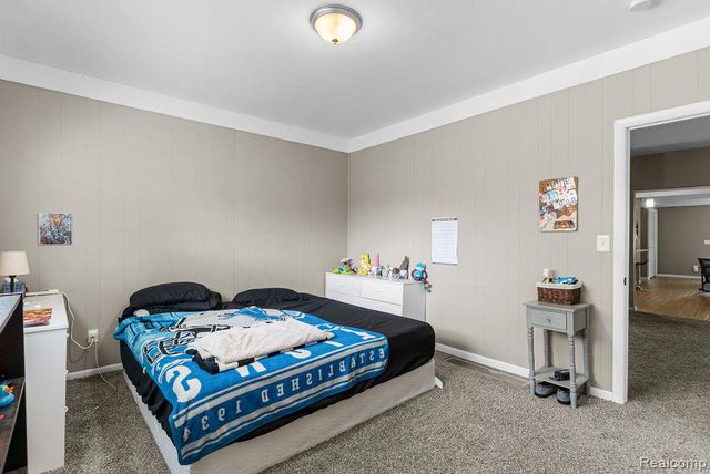 102 Elm Street, Durand, MI 48429