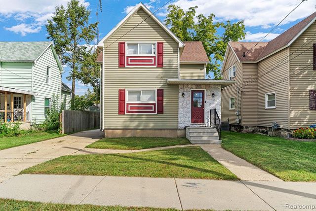 102 Elm Street, Durand, MI 48429