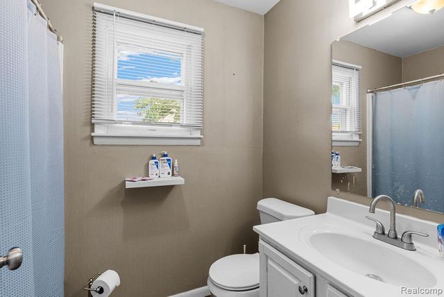 102 Elm Street, Durand, MI 48429