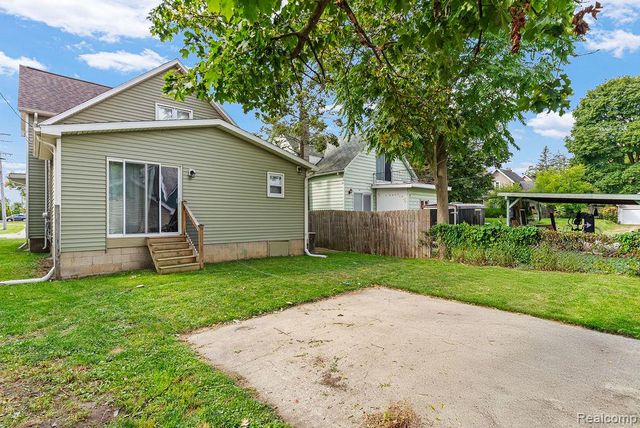 102 Elm Street, Durand, MI 48429