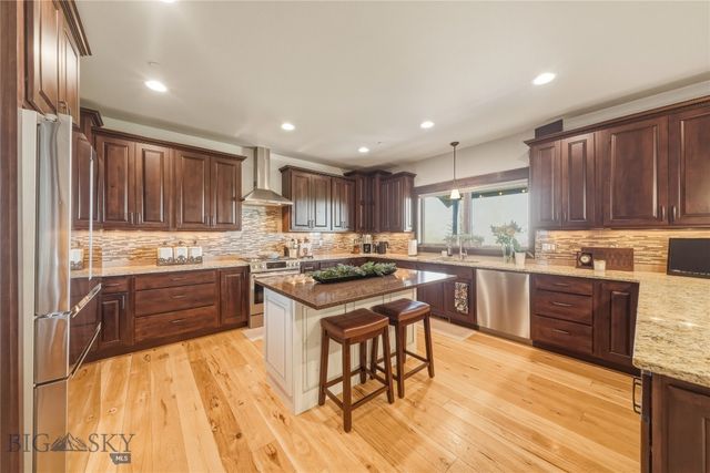 836 Hyalite View Drive, Bozeman, MT 59718