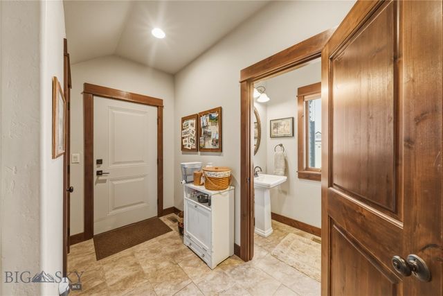 836 Hyalite View Drive, Bozeman, MT 59718