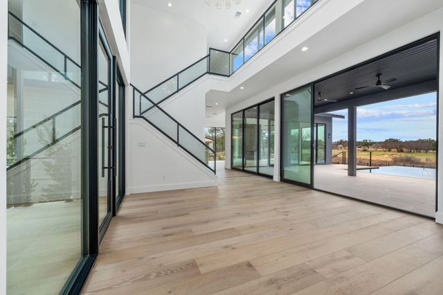 111 Orange Plume, Horseshoe Bay, TX 78657