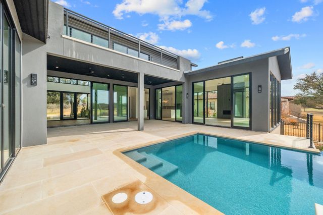 111 Orange Plume, Horseshoe Bay, TX 78657