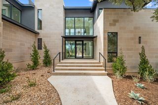 111 Orange Plume, Horseshoe Bay, TX 78657