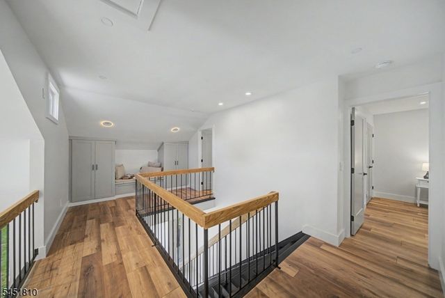 5 THREE RIVERS DRIVE, Jefferson Twp., NJ 07849