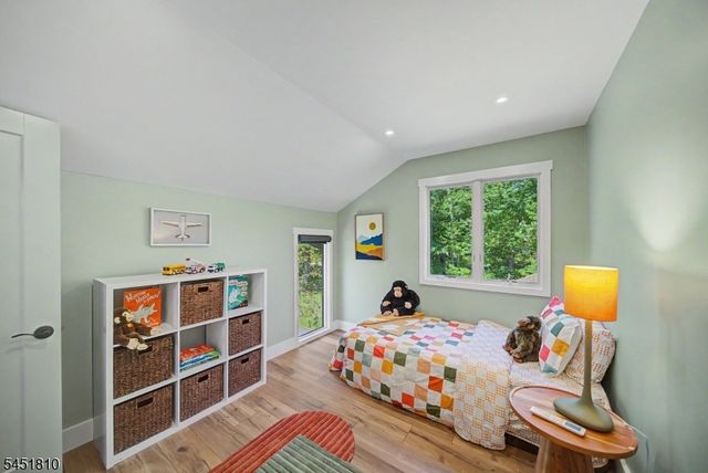 5 THREE RIVERS DRIVE, Jefferson Twp., NJ 07849