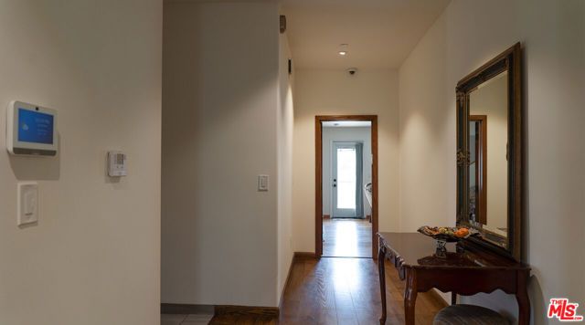 603 N Las Palmas Avenue, Los Angeles, CA 90004