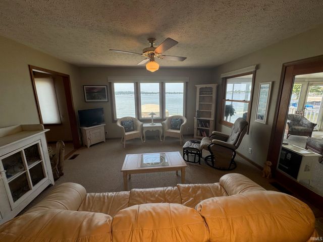 3213 Barrett Road, Rochester, IN 46975