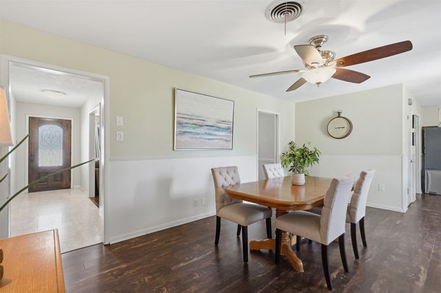5709 Starlight Drive, Haltom City, TX 76117