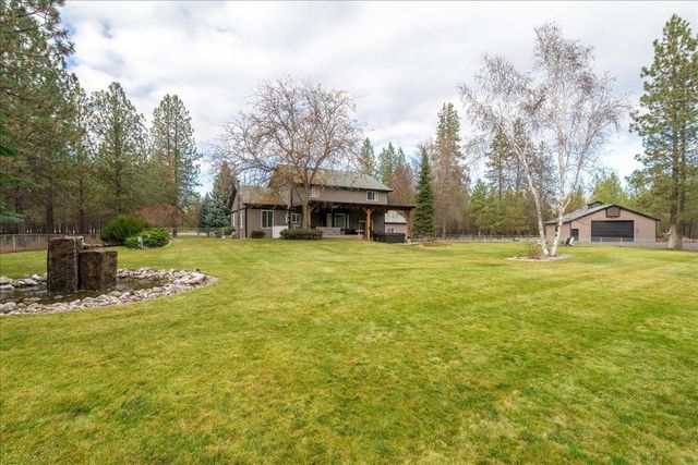 3710 E Jim Hill Rd, Chattaroy, WA 99003