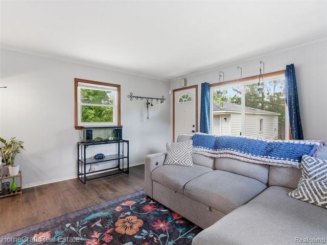 1775 N Gulley Road, Dearborn Heights, MI 48127