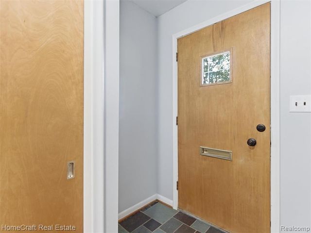 1775 N Gulley Road, Dearborn Heights, MI 48127