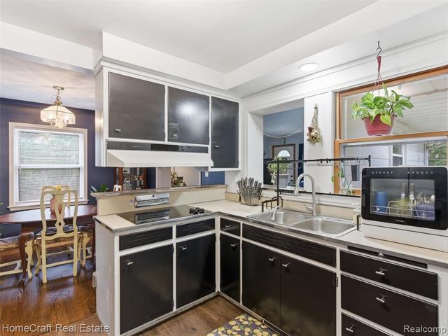 1775 N Gulley Road, Dearborn Heights, MI 48127