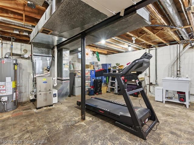 1775 N Gulley Road, Dearborn Heights, MI 48127