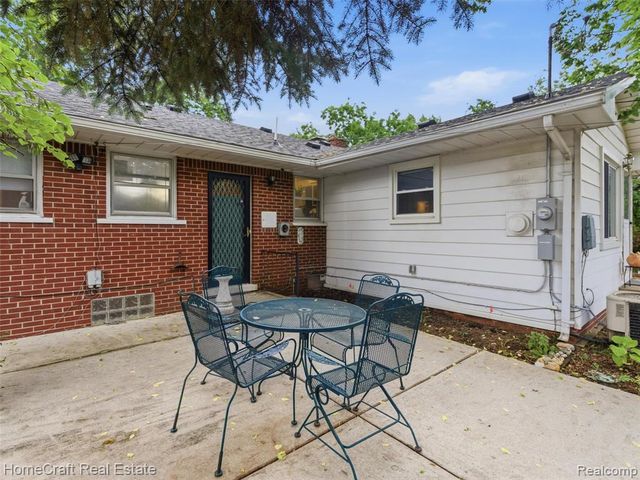 1775 N Gulley Road, Dearborn Heights, MI 48127