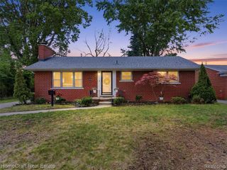 1775 N Gulley Road, Dearborn Heights, MI 48127