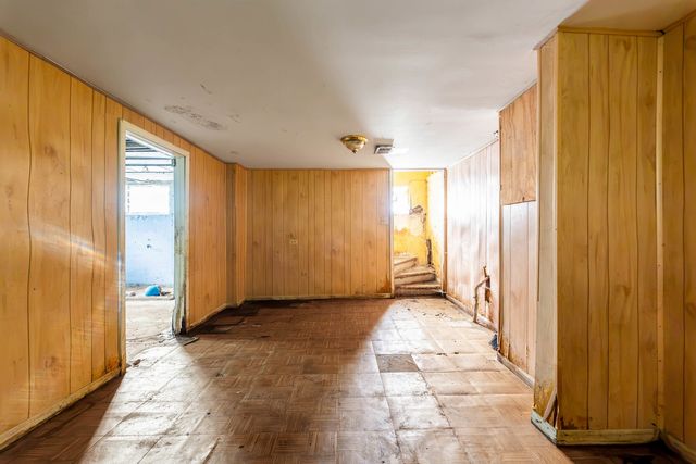 7536 S Damen Avenue, Chicago, IL 60620