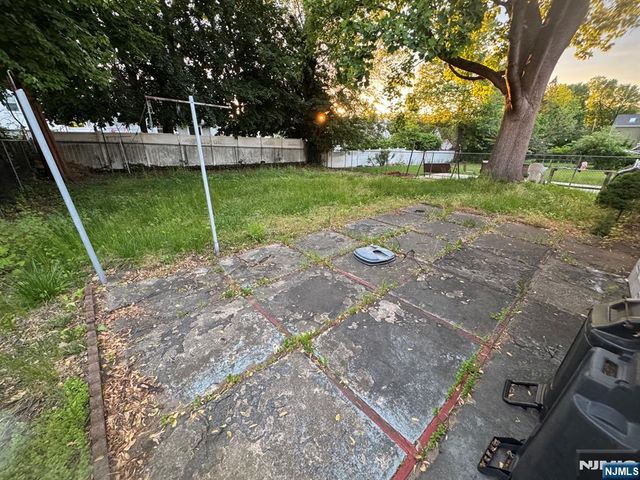 1-26 34th Street, Fair Lawn, NJ 07410