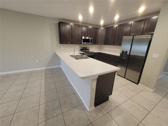 4863 CORAL CASTLE DRIVE, Kissimmee, FL 34746