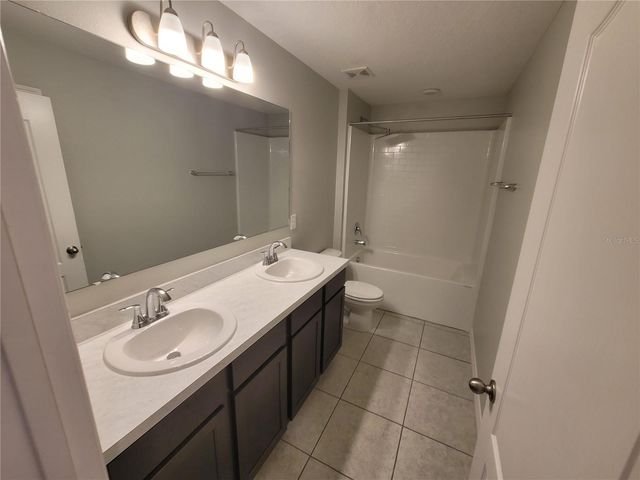 4863 CORAL CASTLE DRIVE, Kissimmee, FL 34746