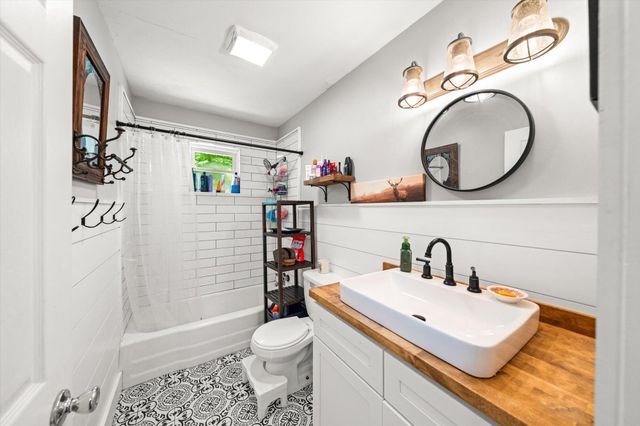 3356 Long Hollow Road, Knoxville, TN 37938