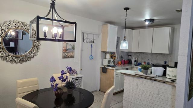 1610 W 11th St, Riviera Beach, FL 33404