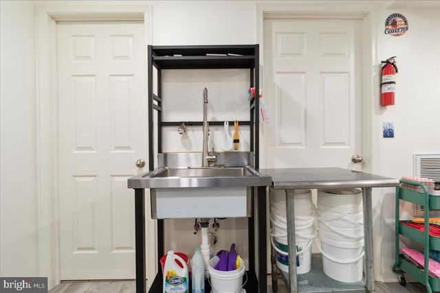 220 DEERHAVEN RD, Front Royal, VA 22630