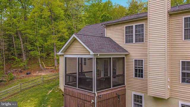 220 DEERHAVEN RD, Front Royal, VA 22630