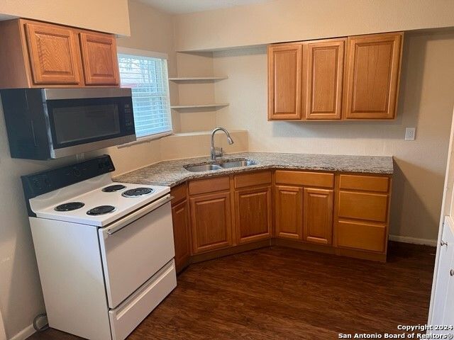 211 Eastley, San Antonio, TX 78217