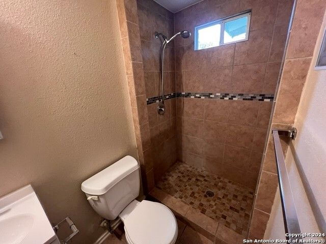 211 Eastley, San Antonio, TX 78217