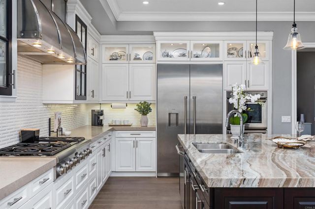 7922 Silvery Moon Ln, Rancho Santa Fe, CA 92067