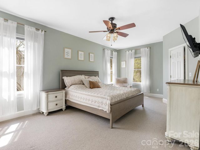 7617 Swinford Place, Charlotte, NC 28270