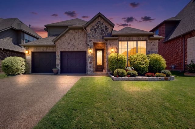 428 Balmora Way, Roanoke, TX 76262