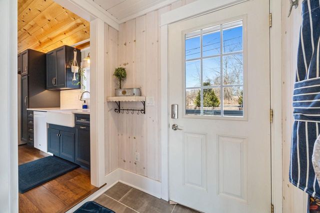 382 E Richardson Springs Road, Edgerton, WI 53534