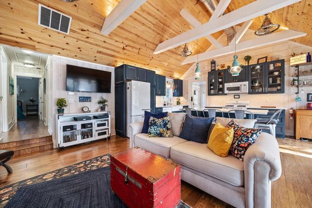 382 E Richardson Springs Road, Edgerton, WI 53534