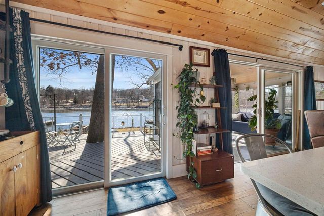 382 E Richardson Springs Road, Edgerton, WI 53534