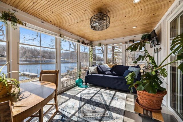 382 E Richardson Springs Road, Edgerton, WI 53534