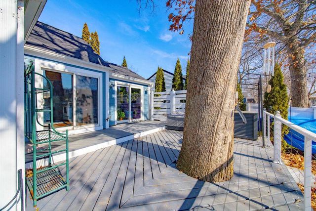 382 E Richardson Springs Road, Edgerton, WI 53534