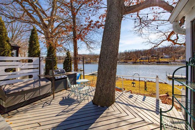 382 E Richardson Springs Road, Edgerton, WI 53534