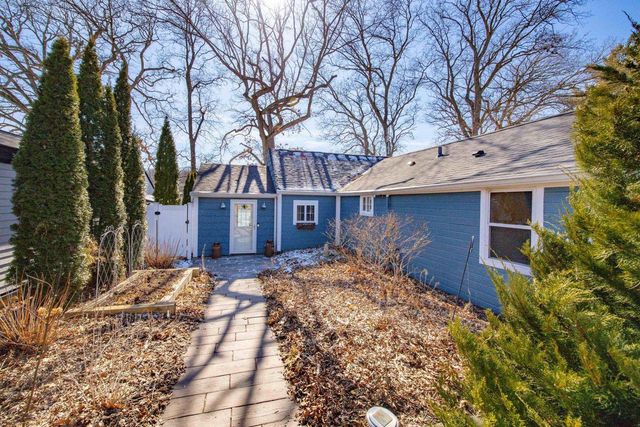 382 E Richardson Springs Road, Edgerton, WI 53534