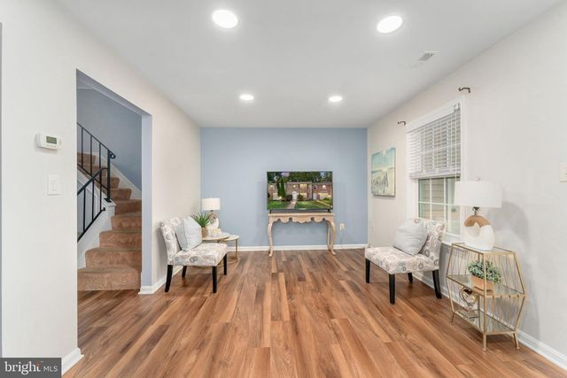 4748 S PARK CT, Woodbridge, VA 22193