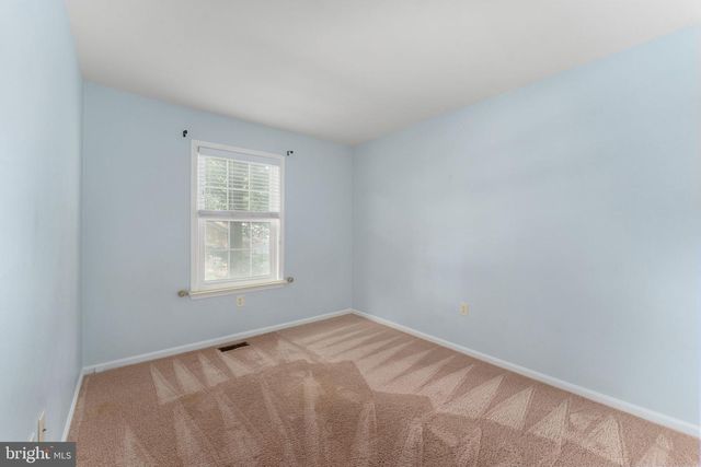 4748 S PARK CT, Woodbridge, VA 22193