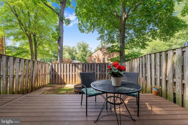 4748 S PARK CT, Woodbridge, VA 22193
