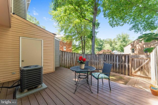4748 S PARK CT, Woodbridge, VA 22193
