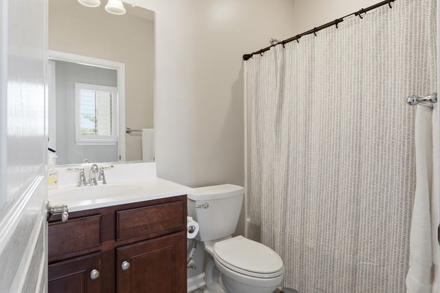 554 Tranquil Waters Way, Summerville, SC 29486