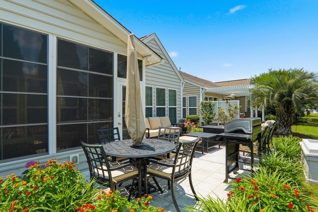 554 Tranquil Waters Way, Summerville, SC 29486