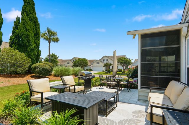 554 Tranquil Waters Way, Summerville, SC 29486