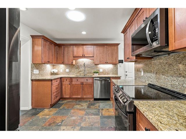 12154 W Maryland Dr, Lakewood, CO 80228