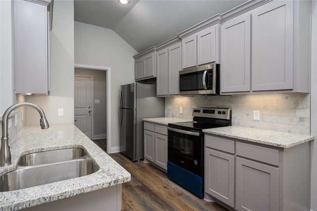 2801 Tulip Drive, Sherman, TX 75092
